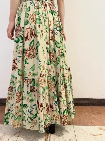 GRACE CONTINENTAL The Banquet yuri コーディネート画像