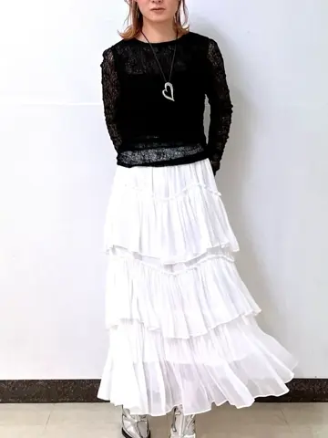 GRACE CONTINENTAL The Banquet Kogane. コーディネート画像