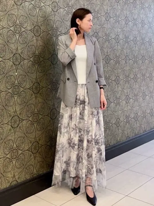 GRACE CONTINENTAL The Banquet 亀田 未希 コーディネート画像