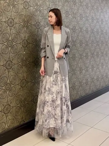 GRACE CONTINENTAL The Banquet 亀田 未希 コーディネート画像