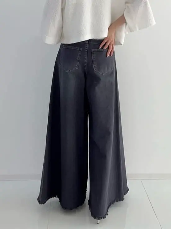 GRACE CONTINENTAL The Banquet 亀田 未希 コーディネート画像