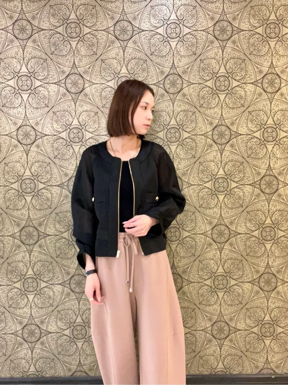 GRACE CONTINENTAL The Banquet 亀田 未希 コーディネート画像