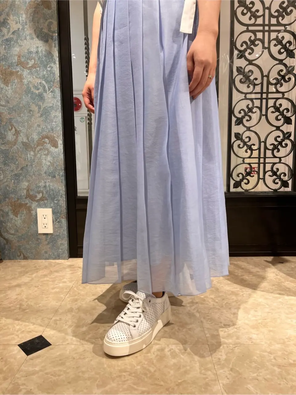 GRACE CONTINENTAL The Banquet 吉永　ひかる コーディネート画像