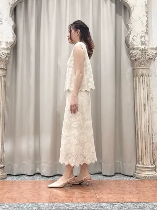 GRACE CONTINENTAL The Banquet 関谷　真琴 コーディネート画像