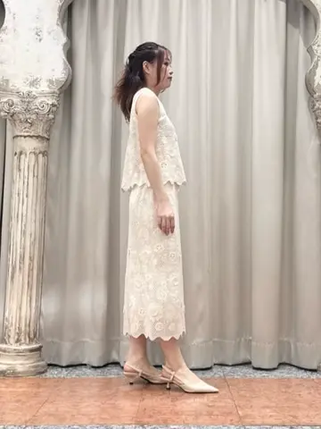 GRACE CONTINENTAL The Banquet 関谷　真琴 コーディネート画像