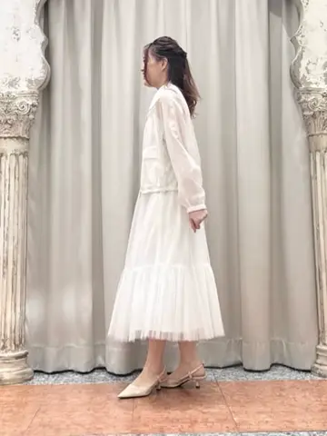 GRACE CONTINENTAL The Banquet 関谷　真琴 コーディネート画像