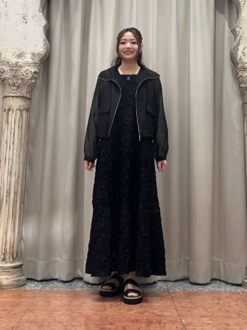  関谷　真琴 コーディネート画像