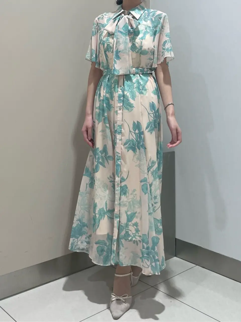  Ezawa.M コーディネート画像