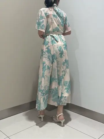 GRACE CONTINENTAL The Banquet Ezawa.M コーディネート画像