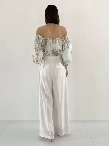 GRACE CONTINENTAL The Banquet 亀田 未希 コーディネート画像