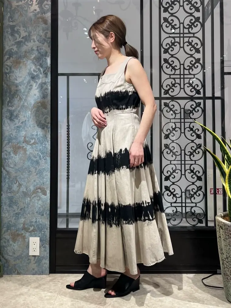 GRACE CONTINENTAL The Banquet 泉　智子 コーディネート画像