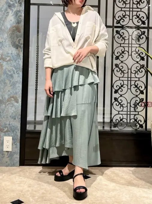 GRACE CONTINENTAL The Banquet 吉永　ひかる コーディネート画像