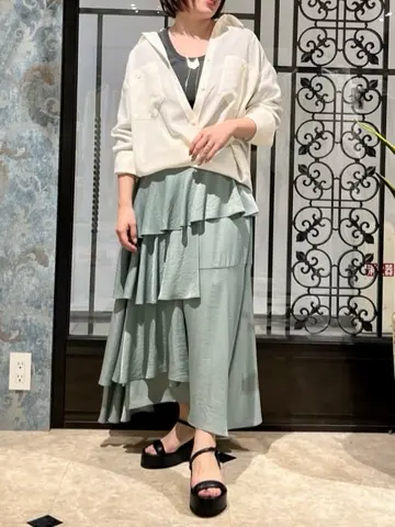 GRACE CONTINENTAL The Banquet 吉永　ひかる コーディネート画像