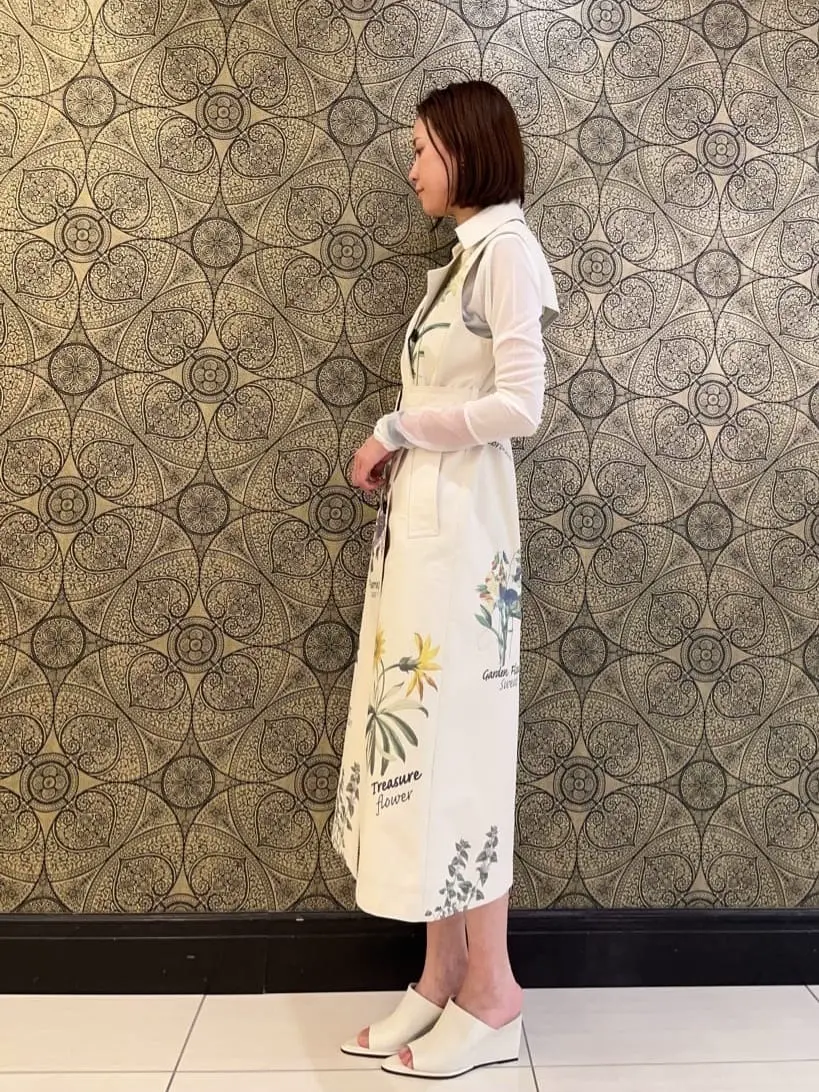 GRACE CONTINENTAL The Banquet 亀田 未希 コーディネート画像