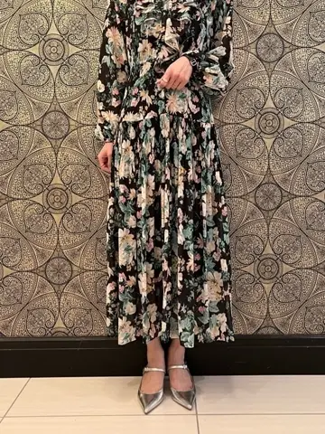 GRACE CONTINENTAL The Banquet 亀田 未希 コーディネート画像