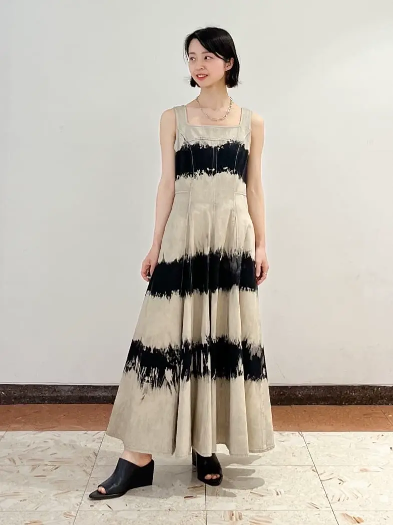 GRACE CONTINENTAL The Banquet yuri コーディネート画像