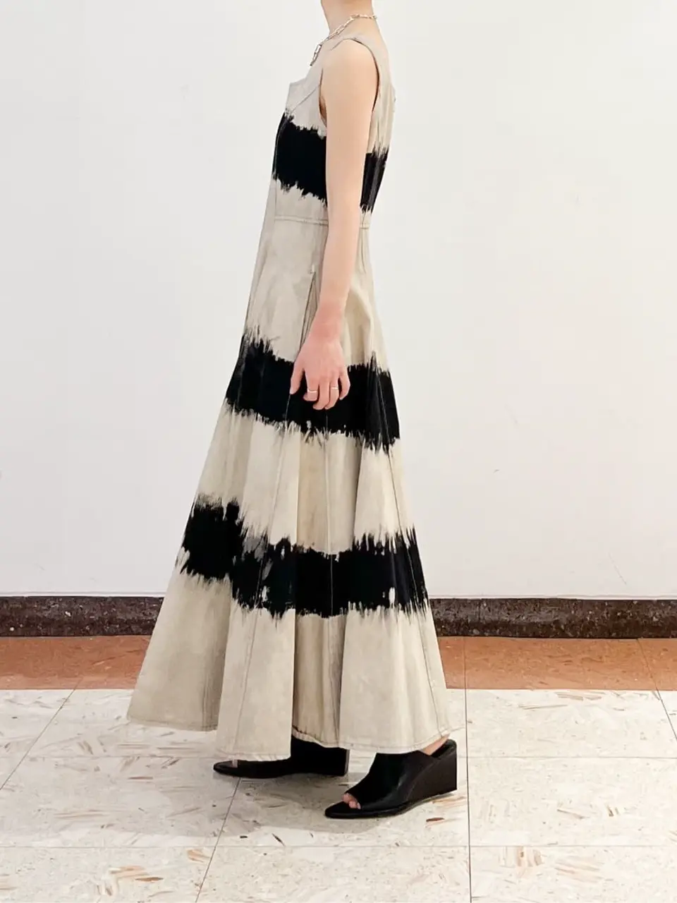 GRACE CONTINENTAL The Banquet yuri コーディネート画像