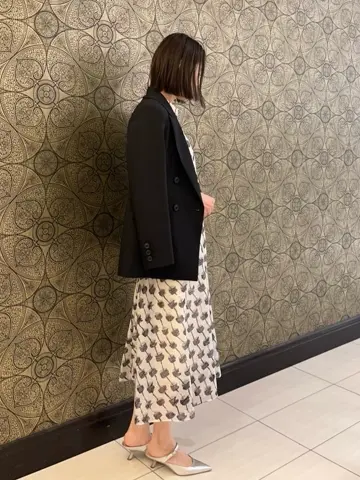 GRACE CONTINENTAL The Banquet 亀田 未希 コーディネート画像