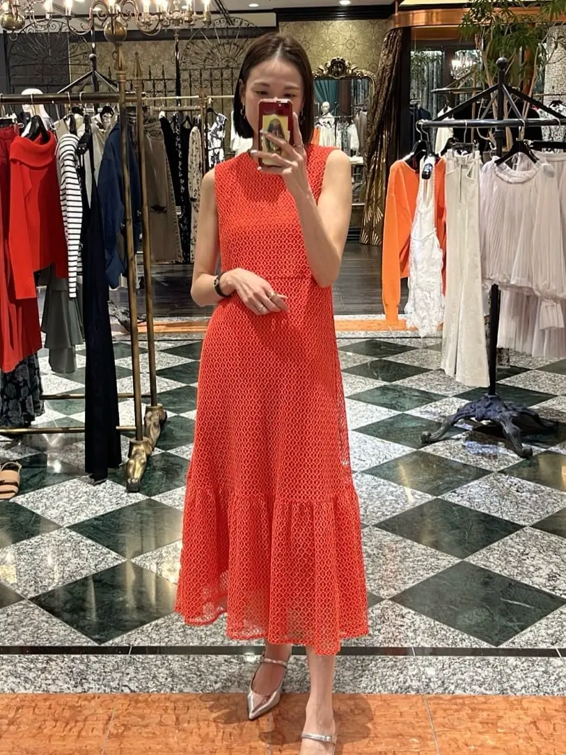 GRACE CONTINENTAL The Banquet 亀田 未希 コーディネート画像