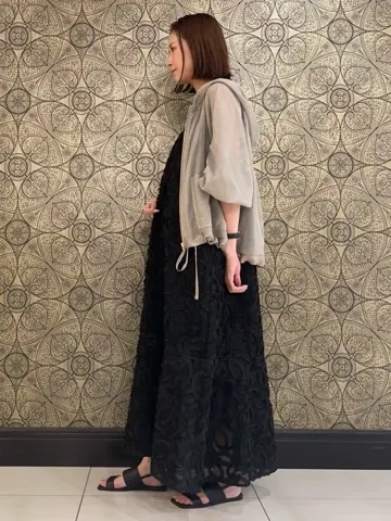 GRACE CONTINENTAL The Banquet 亀田 未希 コーディネート画像