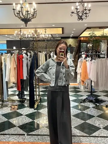 GRACE CONTINENTAL The Banquet 亀田 未希 コーディネート画像