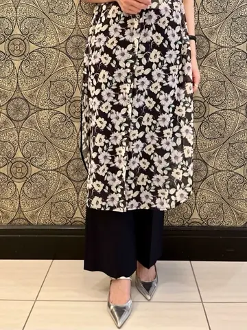 GRACE CONTINENTAL The Banquet 亀田 未希 コーディネート画像