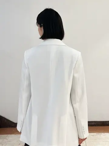 GRACE CONTINENTAL The Banquet yuri コーディネート画像