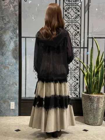 GRACE CONTINENTAL The Banquet 近藤　紫織 コーディネート画像