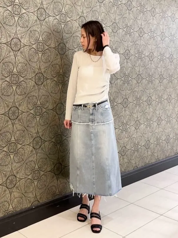 GRACE CONTINENTAL The Banquet 亀田 未希 コーディネート画像