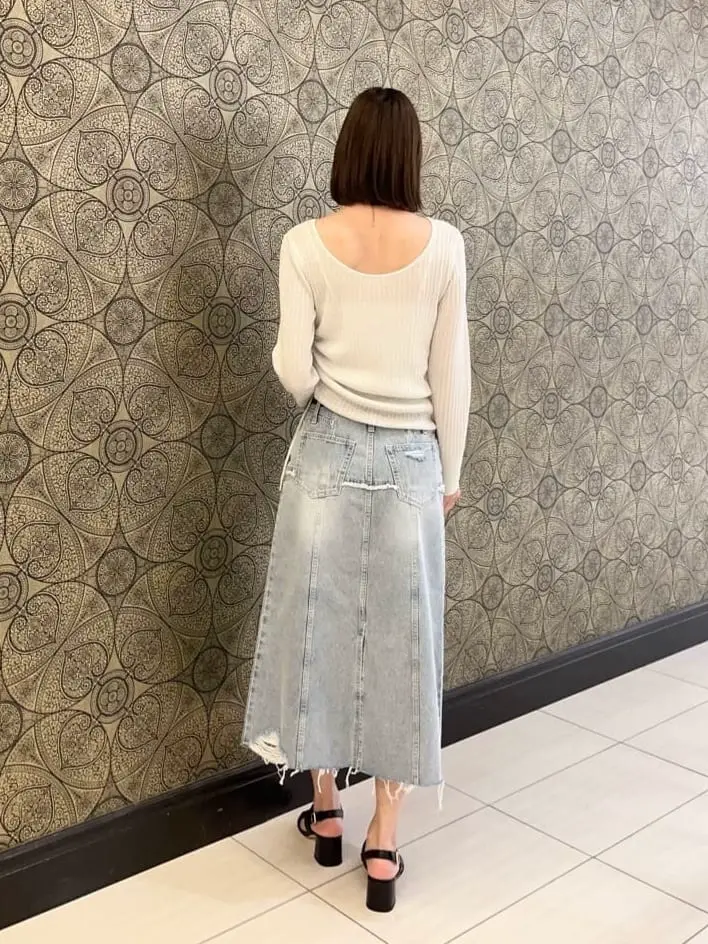 GRACE CONTINENTAL The Banquet 亀田 未希 コーディネート画像