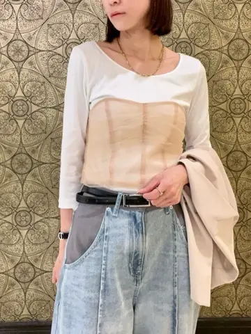 GRACE CONTINENTAL The Banquet 亀田 未希 コーディネート画像