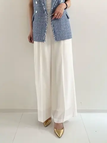 GRACE CONTINENTAL The Banquet 亀田 未希 コーディネート画像