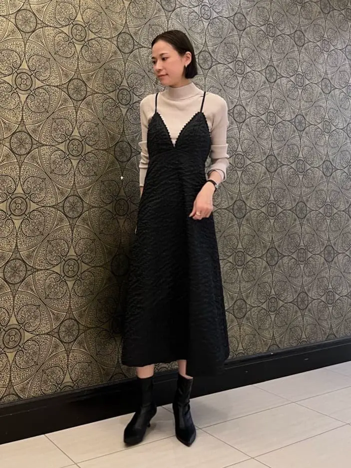 GRACE CONTINENTAL The Banquet 亀田 未希 コーディネート画像