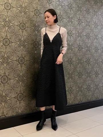 GRACE CONTINENTAL The Banquet 亀田 未希 コーディネート画像