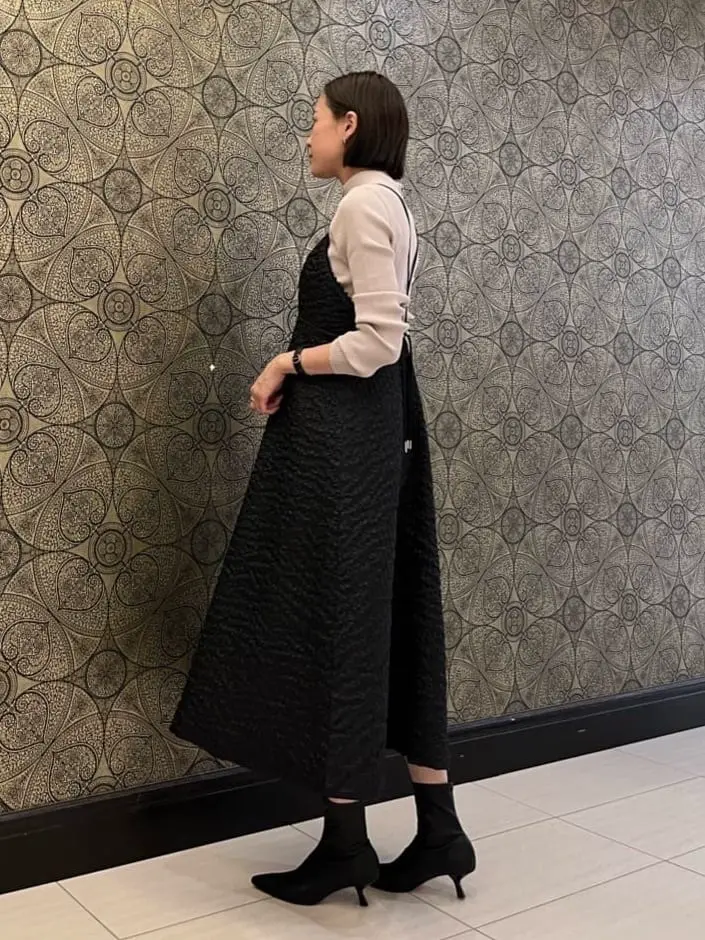 GRACE CONTINENTAL The Banquet 亀田 未希 コーディネート画像