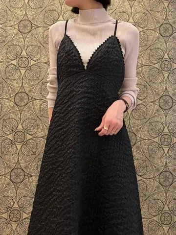 GRACE CONTINENTAL The Banquet 亀田 未希 コーディネート画像