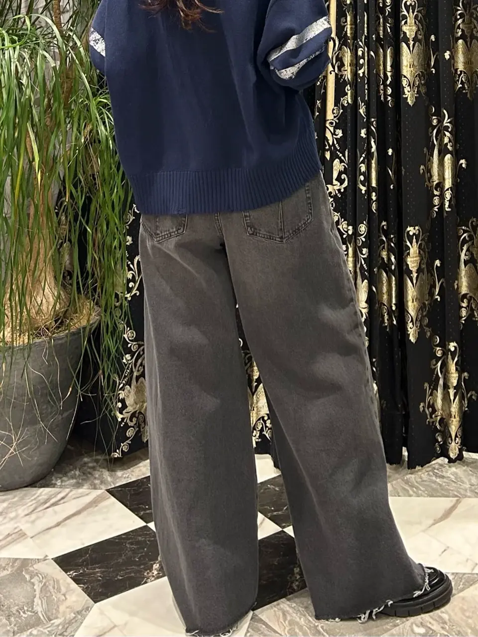 GRACE CONTINENTAL The Banquet 志田　悠 コーディネート画像