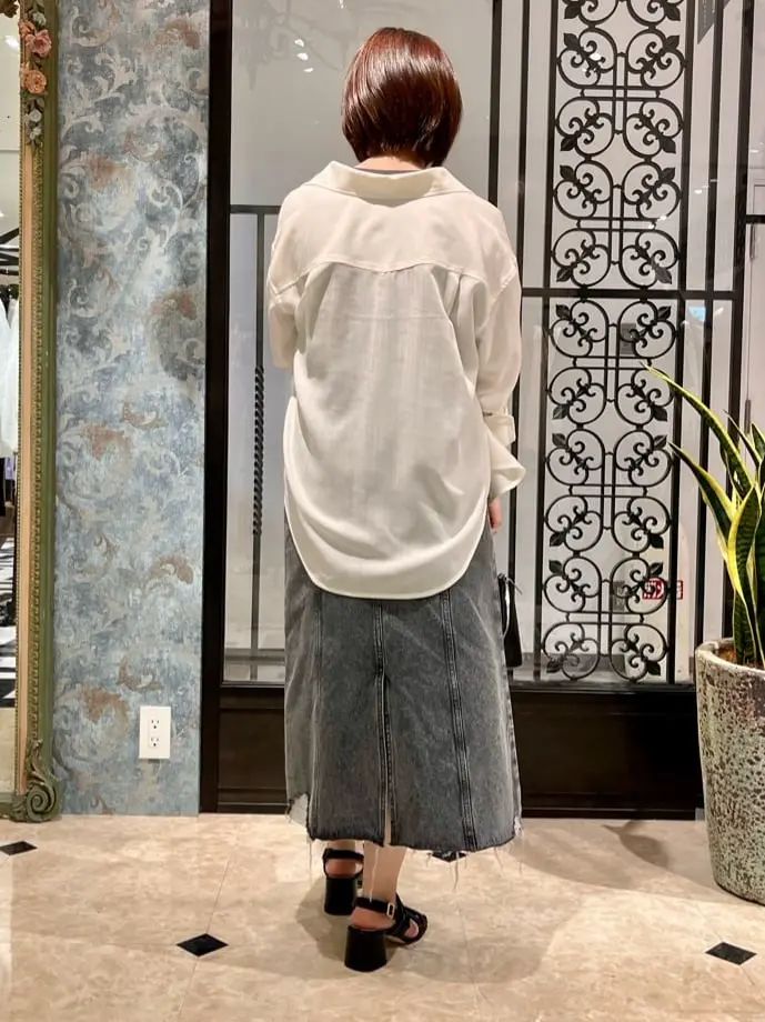 GRACE CONTINENTAL The Banquet 吉永　ひかる コーディネート画像