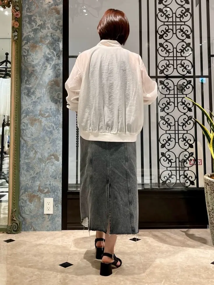 GRACE CONTINENTAL The Banquet 吉永　ひかる コーディネート画像