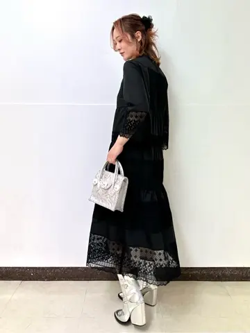 GRACE CONTINENTAL The Banquet Kogane. コーディネート画像