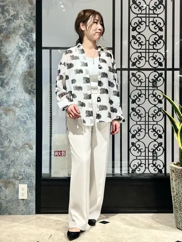 GRACE CONTINENTAL The Banquet 泉　智子 コーディネート画像