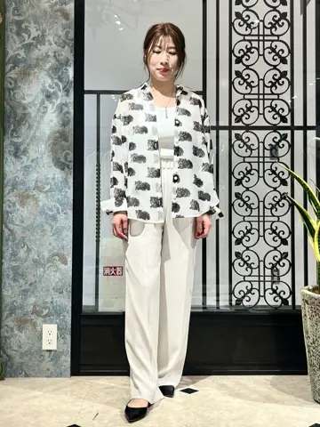 GRACE CONTINENTAL The Banquet 泉　智子 コーディネート画像