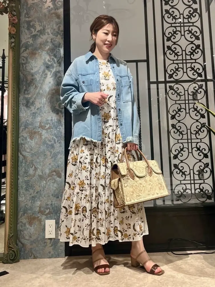 GRACE CONTINENTAL The Banquet 泉　智子 コーディネート画像