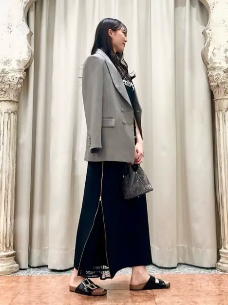 GRACE CONTINENTAL The Banquet 遠藤　みずき コーディネート画像