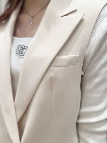 GRACE CONTINENTAL The Banquet 関谷　真琴 コーディネート画像