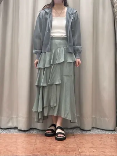  関谷　真琴 コーディネート画像