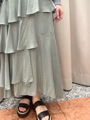 GRACE CONTINENTAL The Banquet 関谷　真琴 コーディネート画像