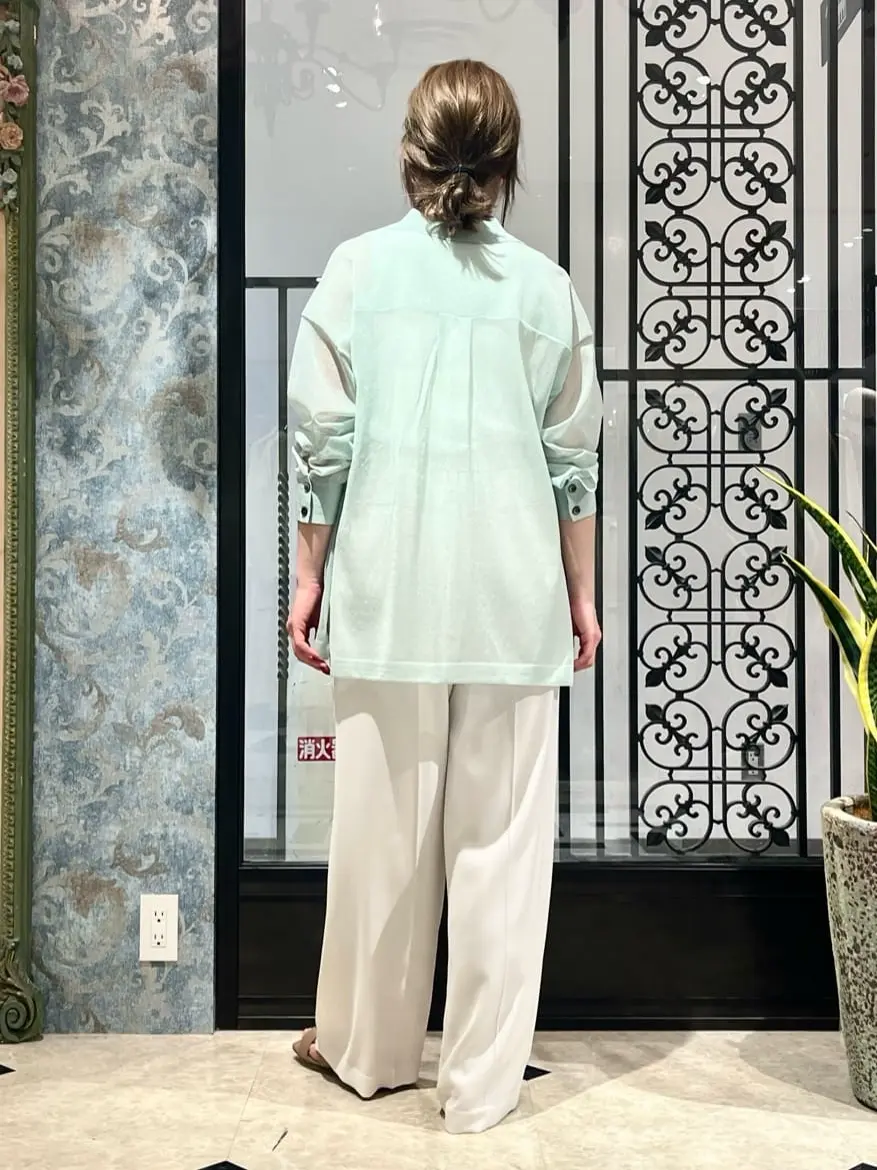 GRACE CONTINENTAL The Banquet 泉　智子 コーディネート画像