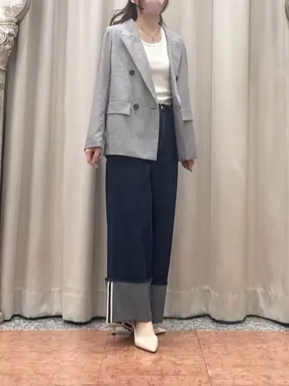 GRACE CONTINENTAL The Banquet 関谷　真琴 コーディネート画像