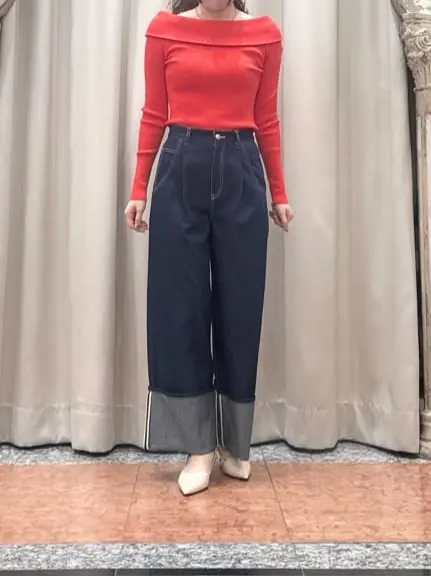  関谷　真琴 コーディネート画像